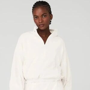 ALO Yoga Elevation Coverup 1/4 Zip Crop Fleece drawcord Hem Ivory No Tag Small?